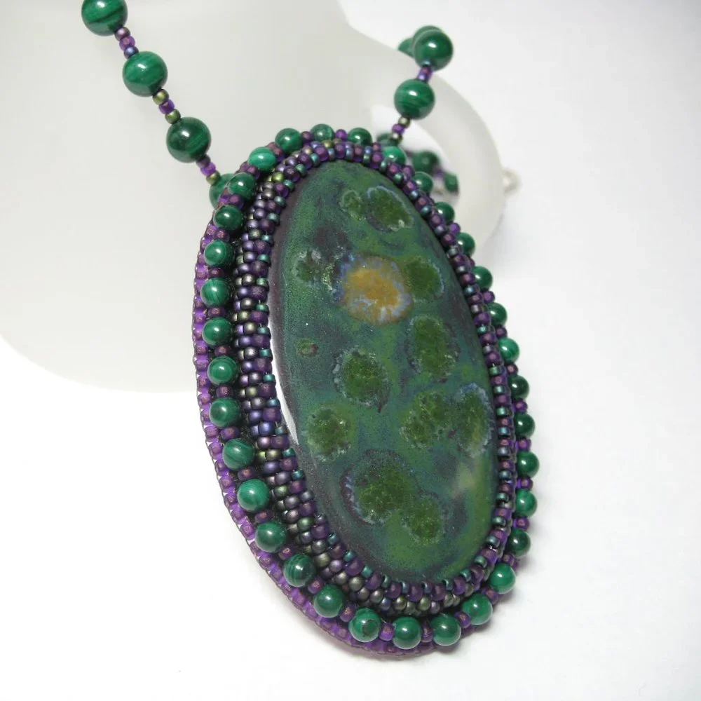Ooak Artisan Cabochon and Malachite necklace